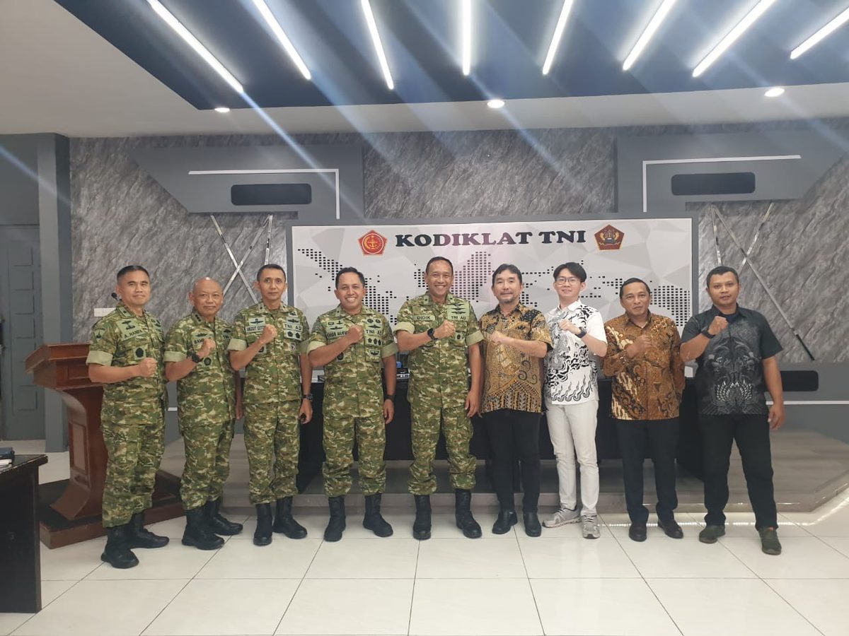 Wahana meeting with Kodiklat TNI (Indonesian Armed Forces Doctrine, Education and Training Command)